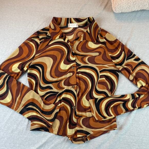 Bundle 4 Altar'd State Shirts Sweater Tops S M White Gray Brown - Picture 4 of 14